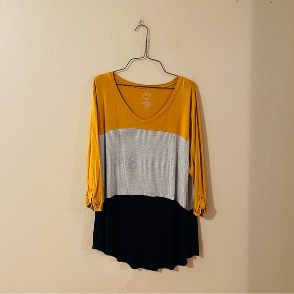 Maurice’s Color Blocked Knit Top - Picture 1 of 7